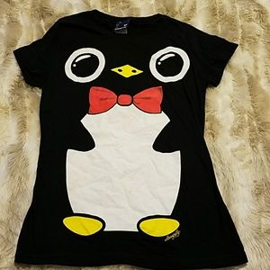 NWOT Cute black penguin t-shirt